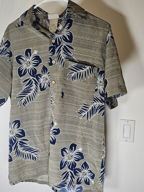Extreme Gear Hawaiian Men's M Short Sleeve Shirt Light Green & Navy Polyester